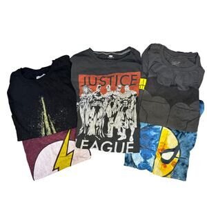 Lot 5 Justice League Men's tshirts (size Med/Large)